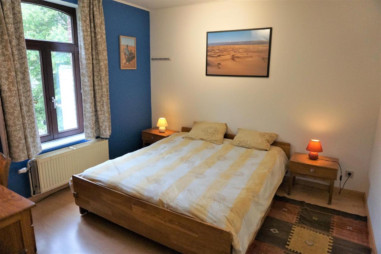 Au Randonneur - B&B Thuin Bagian luar foto