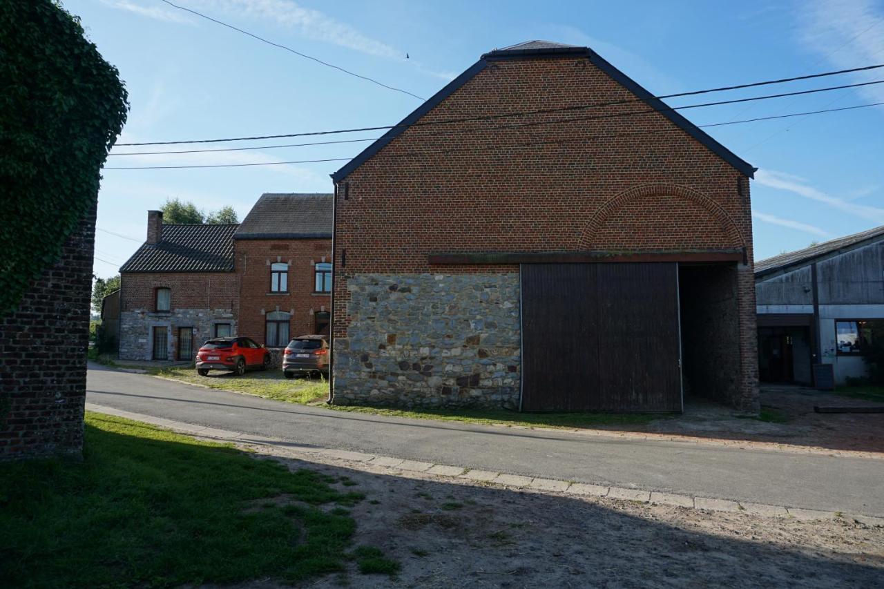 Au Randonneur - B&B Thuin Bagian luar foto