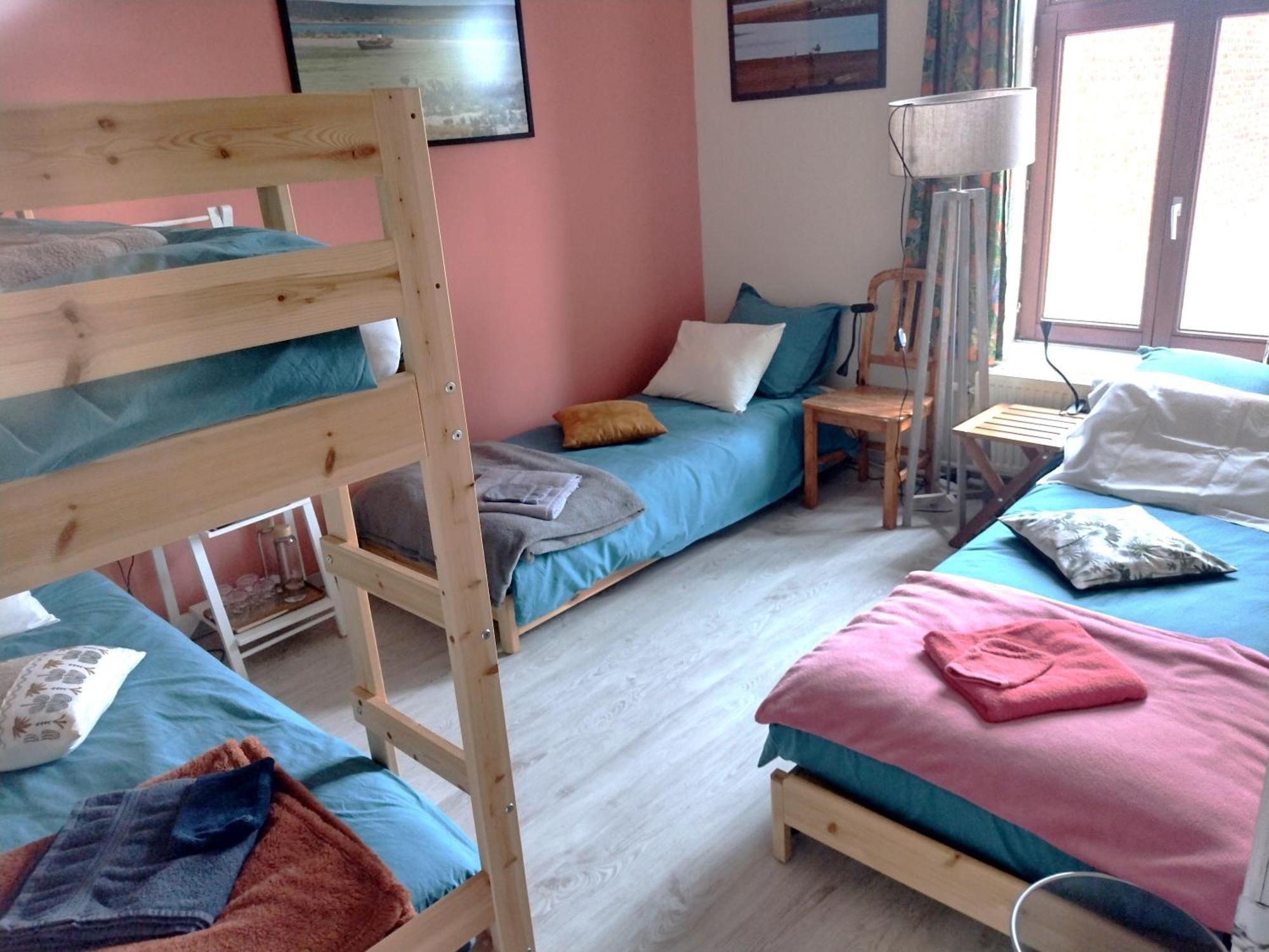 Au Randonneur - B&B Thuin Bagian luar foto